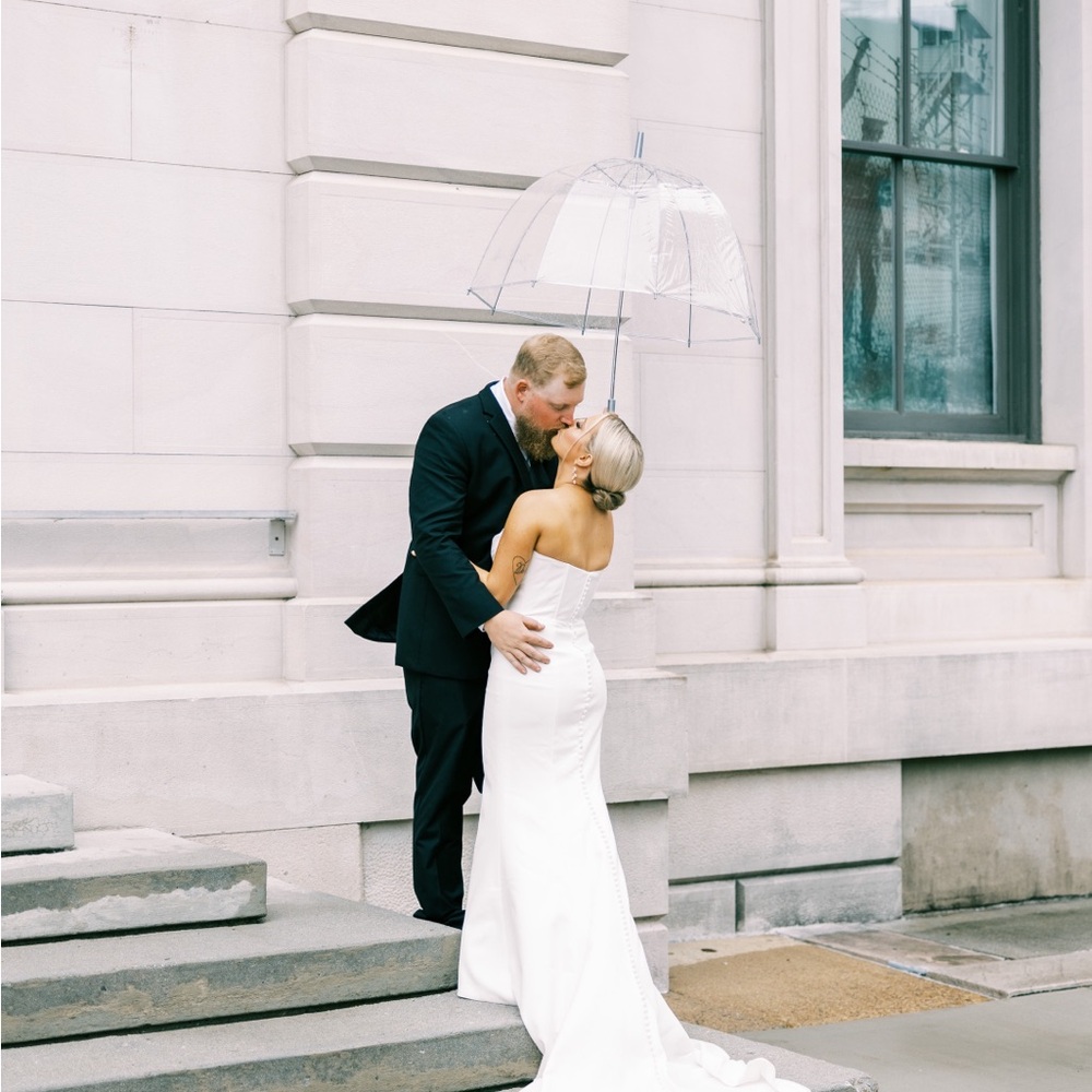 $550 vow’d wedding dress. Will need to be dry cleaned. Will ship for $20.00